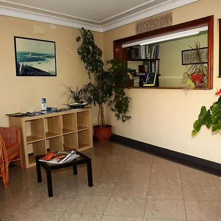 Pipo Hotell *