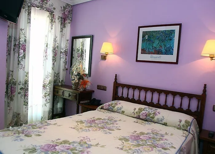 Pipo Hotell *